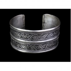 Браслети, Кулони та Каблучки Metal Tibet (Метал)